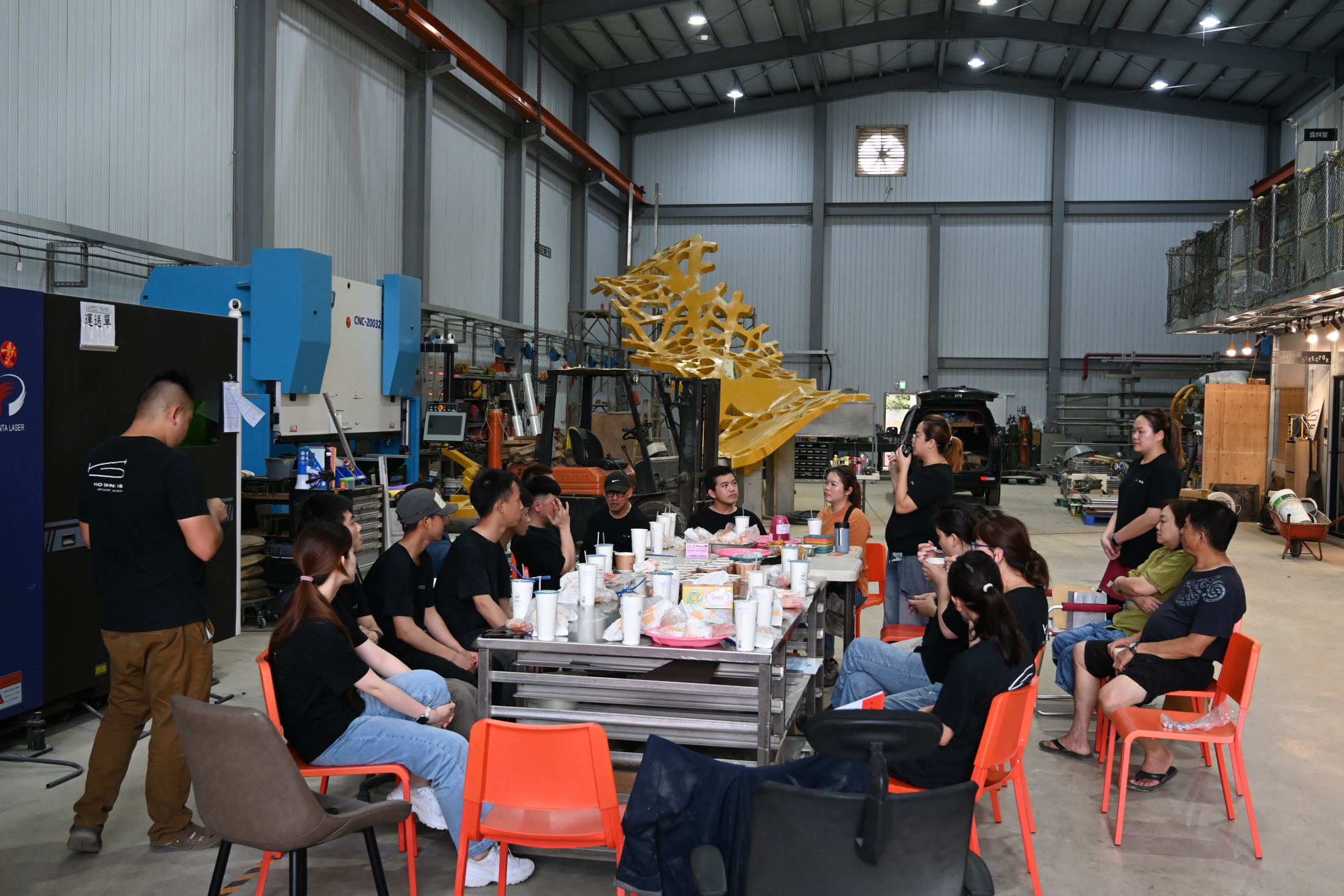 員工大會下午茶時光